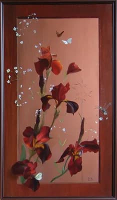 Ирисы на золотом фоне.